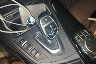 BMW 3 Series 2018, 72600 км, за 83408.53 CNY - фото 8