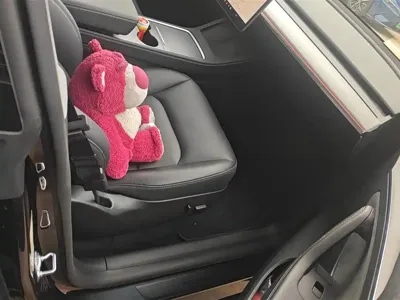 Tesla Model Y 2024, 25700 км, за 184000 CNY - фото 8