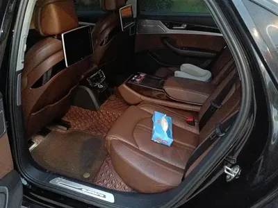 Audi A8 2015, 141000 км, за 120000 CNY - фото 11