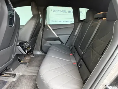 BMW iX 2023, 41000 км, за 239800 CNY - фото 8