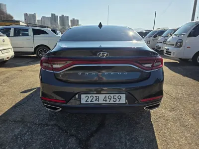 Hyundai Grandeur 2019, 176965 км, за 9950000 KRW - фото 6
