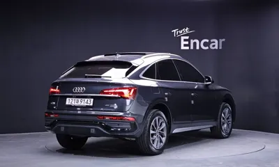 Audi Q5 2023, 22566 км, за 43900000 KRW
