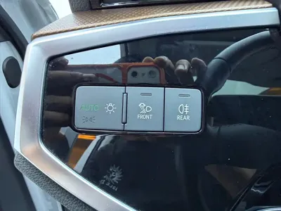 Audi Q3 2021, 14000 км, за 153800 CNY - фото 6