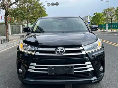 Toyota Highlander 2019, 89000 км, за 99800 CNY