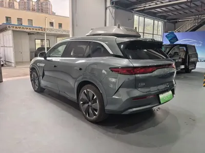 BYD 唐L 2025, 4800 км, за 189800 CNY