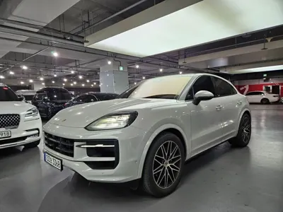Porsche Cayenne 2026, 7690 км, за 179000000 KRW