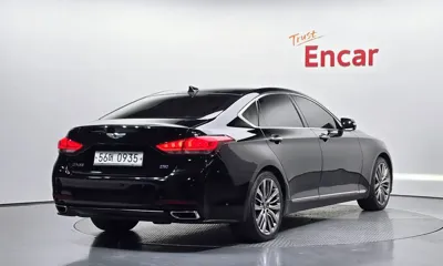 Hyundai Genesis 2016, 195738 км, за 8950000 KRW - фото 2