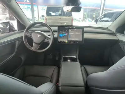 Tesla Model Y 2024, 41000 км, за 181200 CNY - фото 10