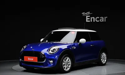 MINI Cooper · 2019 год