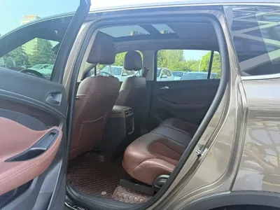 Buick Envision Plus 2017, 80000 км, за 40800 CNY