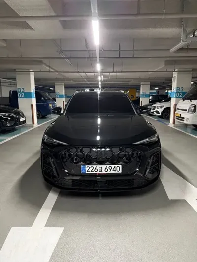 Audi Q5 2025, 5100 км, за 82000000 KRW