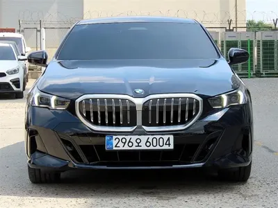 BMW 5-Series · 2025 год