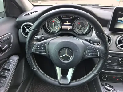 Mercedes-Benz GLA 2017, 140000 км, за 40100 CNY - фото 12