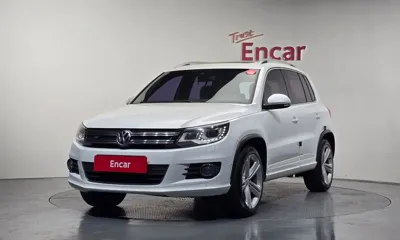 Volkswagen Tiguan · 2015 год