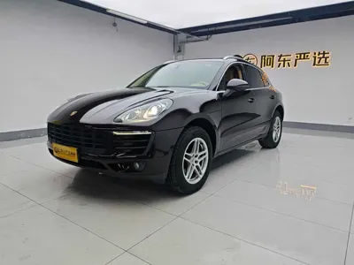 Porsche Macan · 2015 год