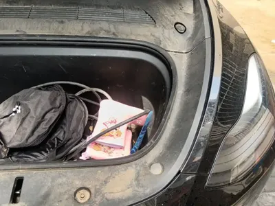 Tesla Model Y 2022, 87600 км, за 171400 CNY - фото 22