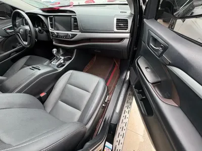 Toyota Highlander 2020, 70000 км, за 125800 CNY - фото 19