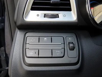 KG_Mobility_Ssangyong TIBOLI 2016, 109169 км, за 7500000 KRW - фото 12