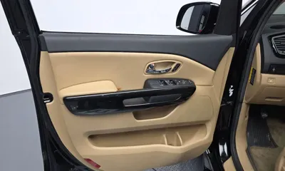 Kia Canival 2017, 166107 км, за 10500000 KRW - фото 24