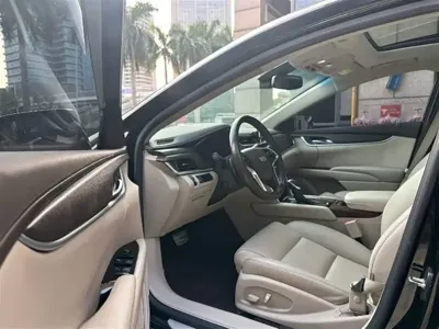 Cadillac XTS 2017, 130000 км, за 56800 CNY