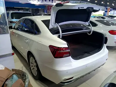 Roewe i6 New Energy 2019, 65199 км, за 32000 CNY - фото 5