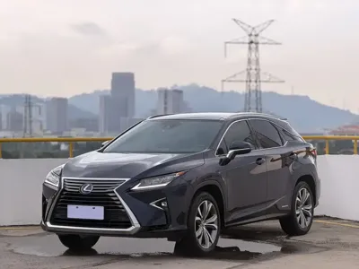 Lexus RX · 2018 год