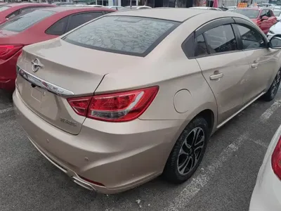 Haima Familia 2016, 76100 км, за 12300 CNY