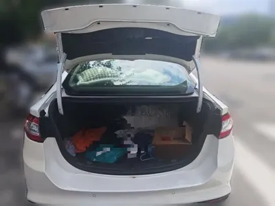 Ford Mondeo 2015, 138800 км, за 24600 CNY - фото 20