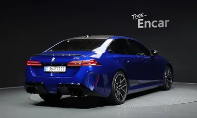 BMW M5 2026, 8341 км, за 187500000 KRW