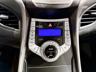 Hyundai Avante 2012, 145210 км, за 3800000 KRW - фото 13