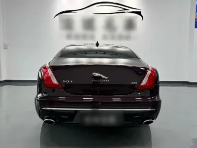 Jaguar XJ 2017, 79100 км, за 136300 CNY - фото 13
