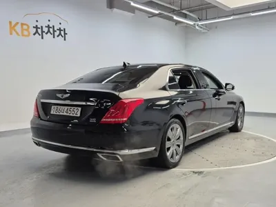 Genesis EQ900 2018, 135940 км, за 22900000 KRW