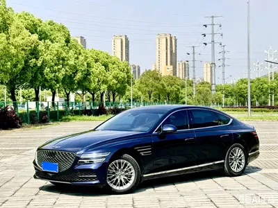 Genesis G80 · 2023 год