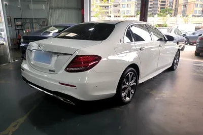 Mercedes-Benz E-Class 2020, 61100 км, за 211397.49 CNY - фото 6