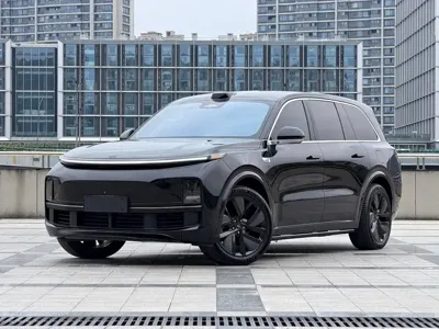 Li Auto Li L9 · 2023 год