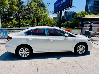 Honda Civic 2015, 10000 км, за 32000 CNY