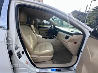 Toyota Corolla 2017, 130000 км, за 33800 CNY - фото 15