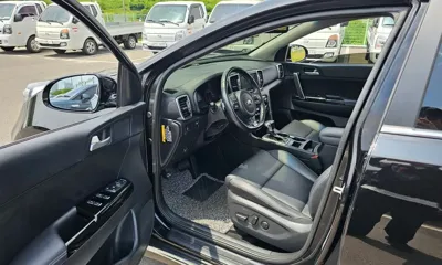 Kia Sportage 2018, 67800 км, за 14900000 KRW - фото 10
