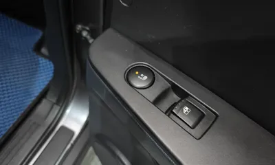 KG_Mobility_Ssangyong KORANDO 2015, 128311 км, за 6190000 KRW - фото 33