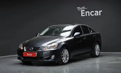 Lexus IS · 2008 год