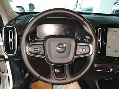 Volvo XC40 2021, 84100 км, за 92700 CNY - фото 7