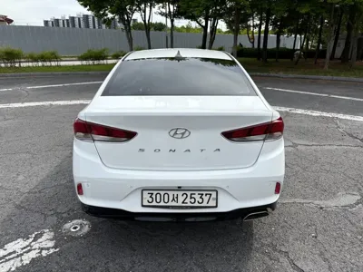 Hyundai Sonata 2018, 95333 км, за 11990000 KRW
