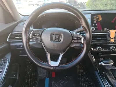 Honda Accord 2020, 37500 км, за 101500 CNY - фото 15
