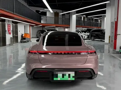 Porsche Taycan 2021, 28000 км, за 252800 CNY - фото 16