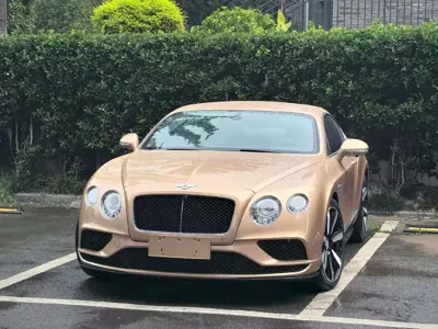 Bentley Continental 2017, 9000 км, за 888000 CNY