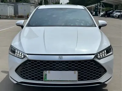 BYD Qin Plus 2024, 35000 км, за 65000 CNY