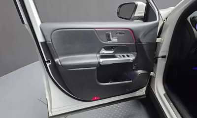 Mercedes-Benz GLB-Class 2020, 53811 км, за 33300000 KRW - фото 24