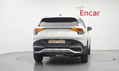 Kia Sportage 2022, 95601 км, за 20200000 KRW