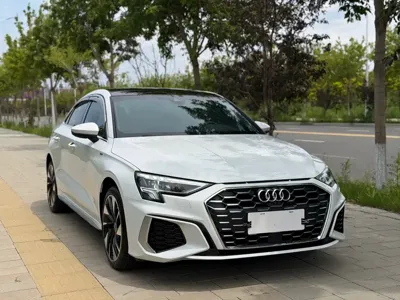Audi A3 2022, 28000 км, за 159800 CNY