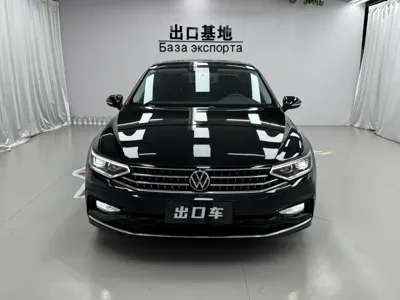 Volkswagen Magotan 2023, 9000 км, за 152800 CNY
